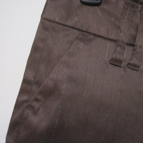 Charlotte Russe Women's Brown Hot Pants Shorts Cuffed Y2K Cottage Core Size 9 - Picture 2 of 6